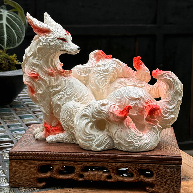 Resin Art Anniversary Gift - Ornamen Rubah Sembilan Ekor Patung Kuil