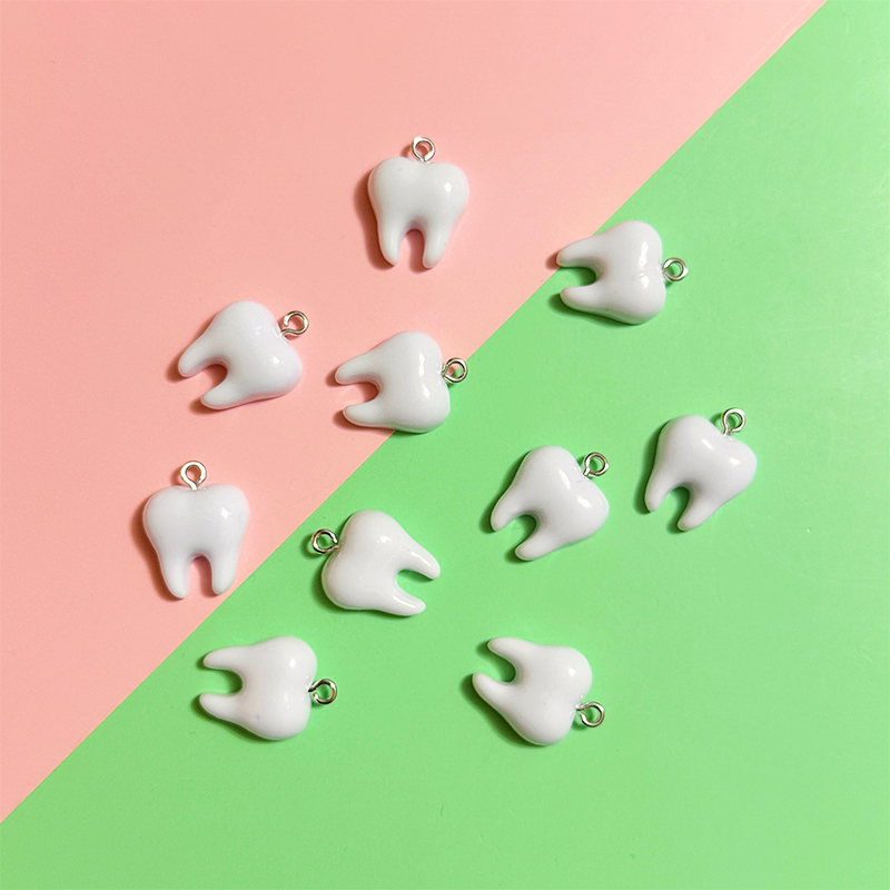 Resin Art Jewelry Kit - 10 Buah Liontin Resin Gigi Putih