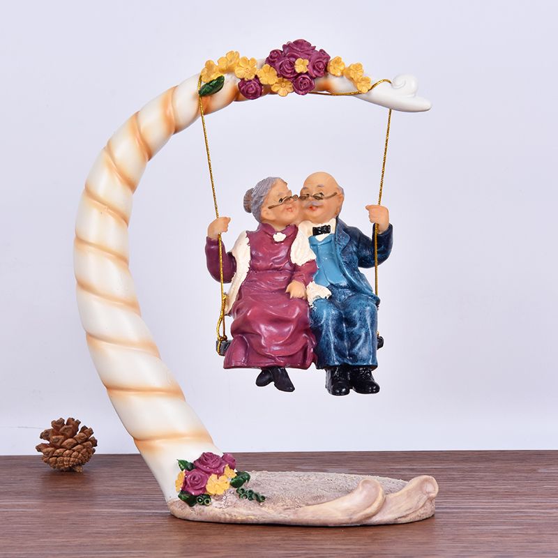 Figur Resin Pasangan Tua Berga - Resin Art Anniversary Gift ulasan dan harga