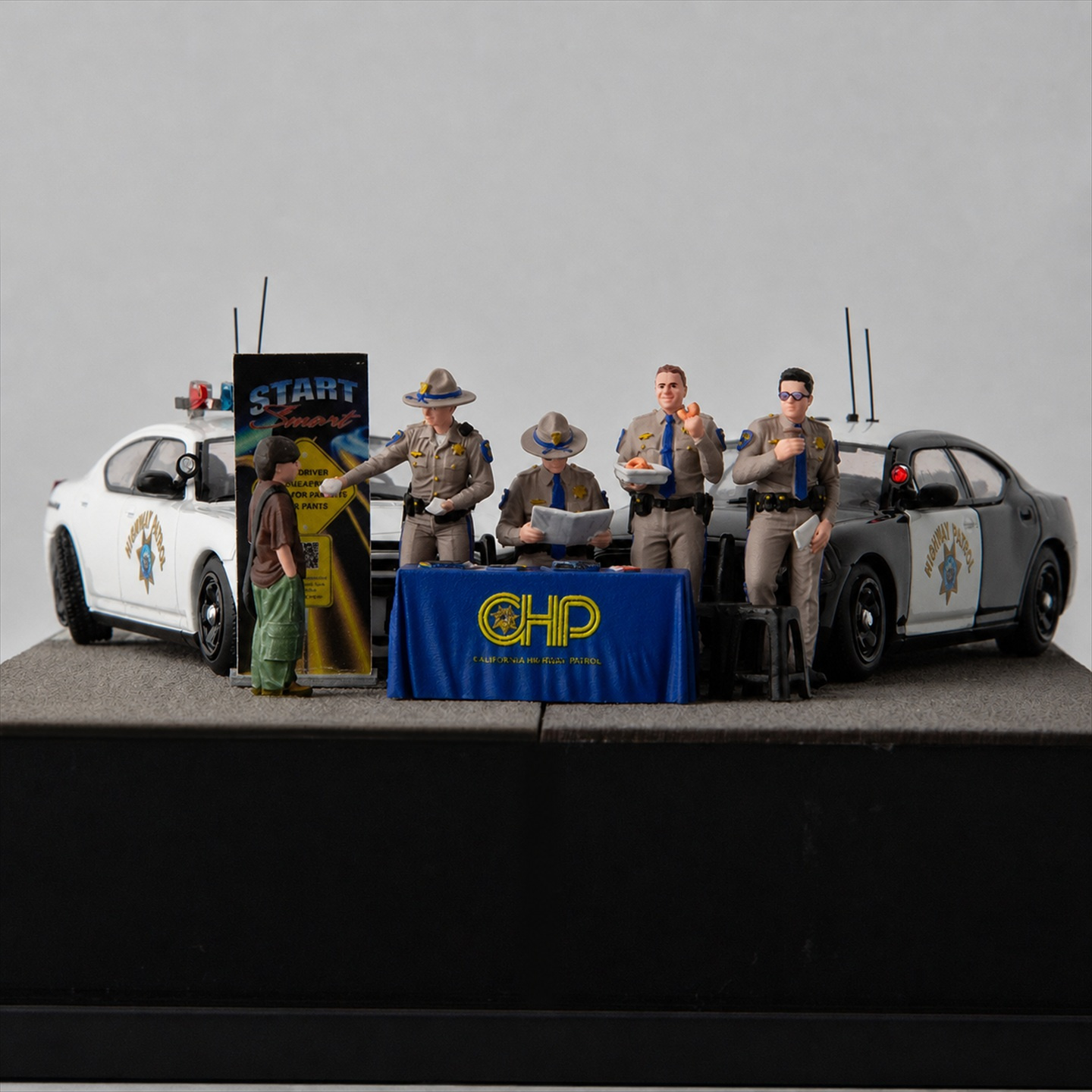Figur Petugas Patroli Jalan Ra - Resin Art Anime ulasan dan harga