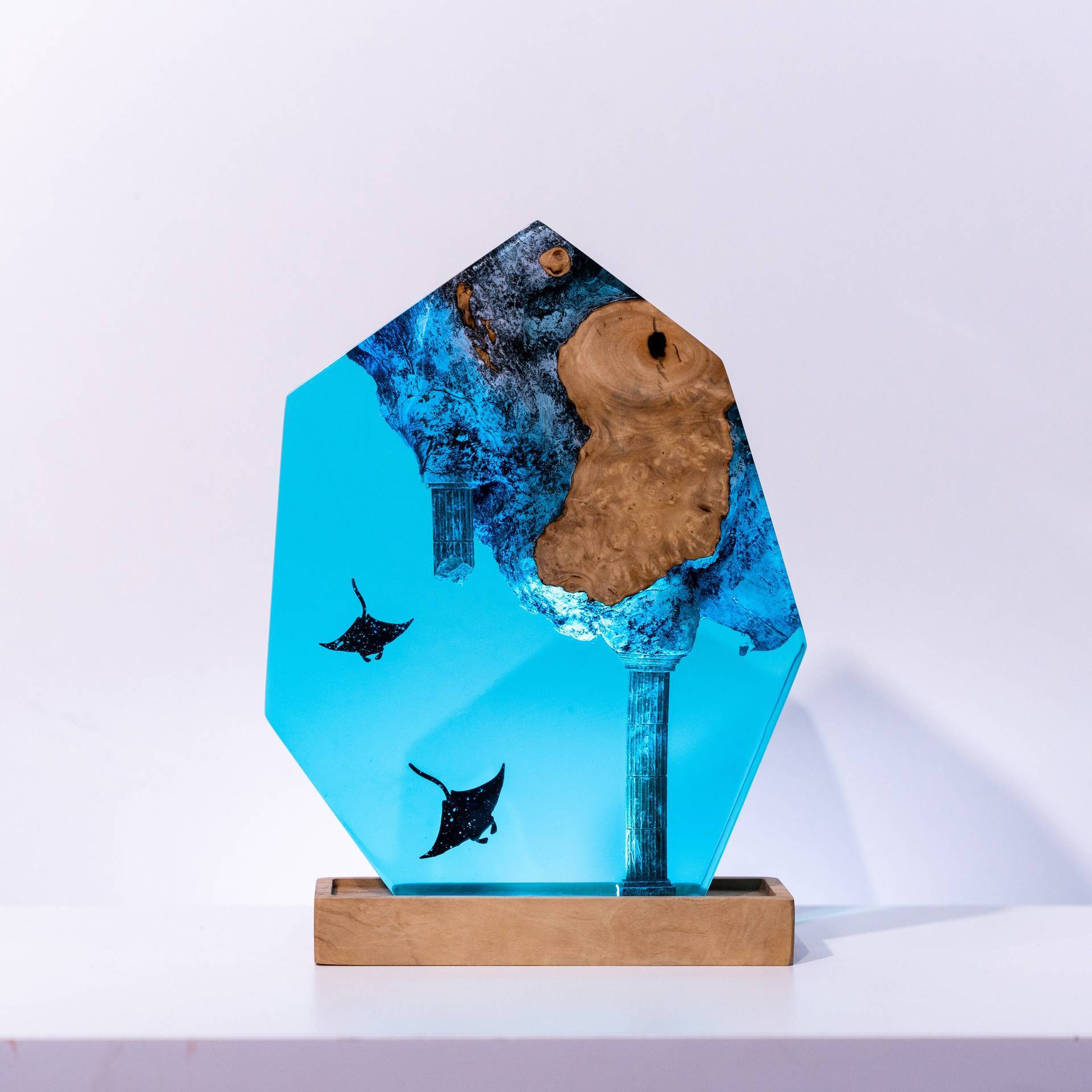Lampu Meja Resin Item Kustom P - Resin Artist ulasan dan harga